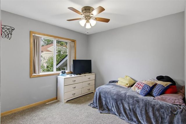 408 5th Street, Altoona, WI 54720