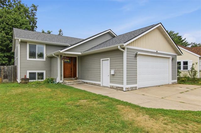 408 5th Street, Altoona, WI 54720