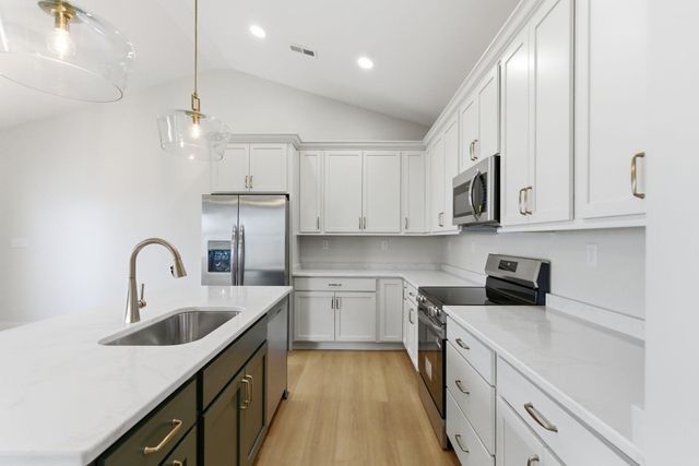 104 Bison Way, Stamping Ground, KY 40379