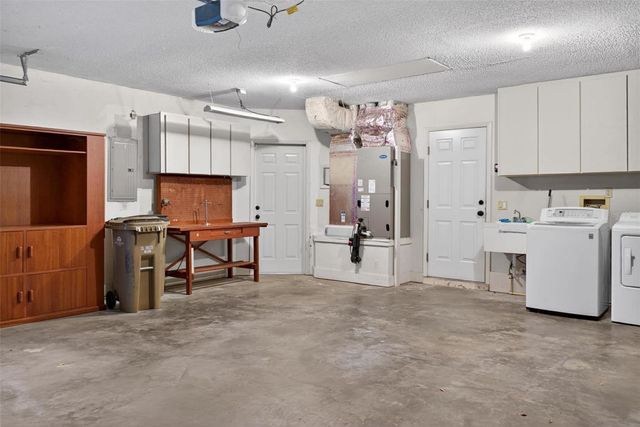 603 WATERWOOD DRIVE, Yalaha, FL 34797