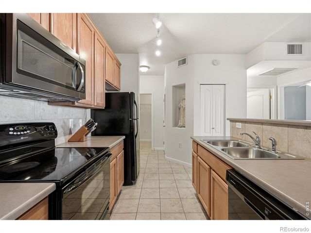 5536 Lewis Court 104, Arvada, CO 80002
