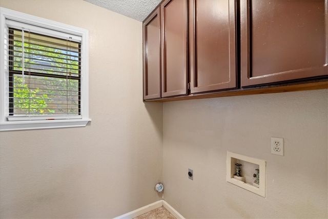6829 Iroquois Dr, Corpus Christi, TX 78413