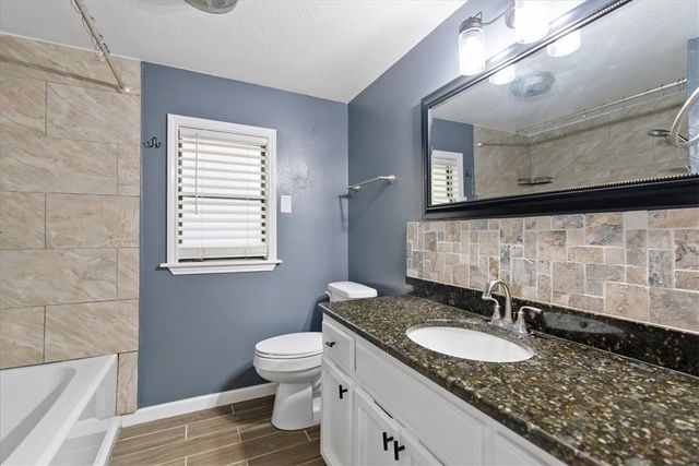 6829 Iroquois Dr, Corpus Christi, TX 78413
