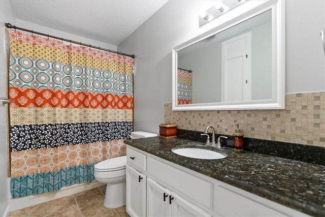 6829 Iroquois Dr, Corpus Christi, TX 78413