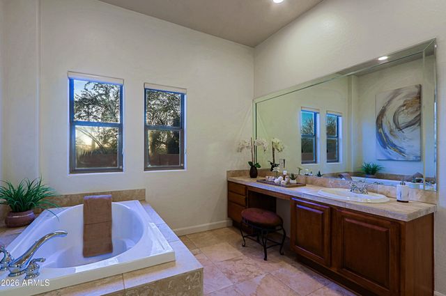 6915 E BUCKHORN Trail, Scottsdale, AZ 85266