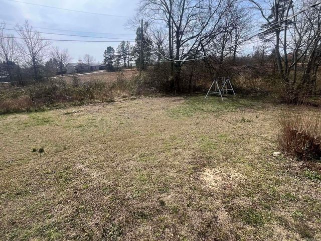 2602 Reeves St, Mena, AR 71953