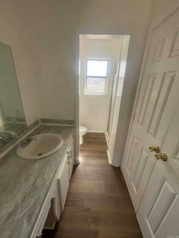 2602 Reeves St, Mena, AR 71953