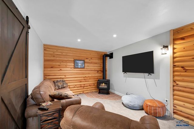 12729 N PRAIRIE CREEK RD, Rapid City, SD 57702