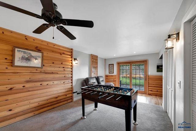 12729 N PRAIRIE CREEK RD, Rapid City, SD 57702