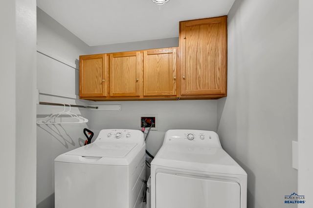 12729 N PRAIRIE CREEK RD, Rapid City, SD 57702