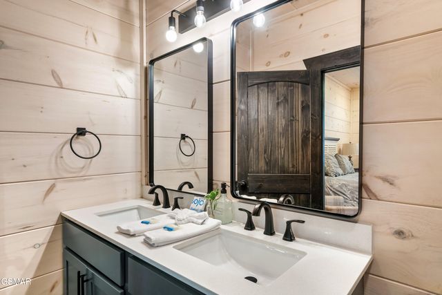 3023 Ridgetop Resort Way, Pigeon Forge, TN 37863