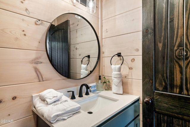 3023 Ridgetop Resort Way, Pigeon Forge, TN 37863