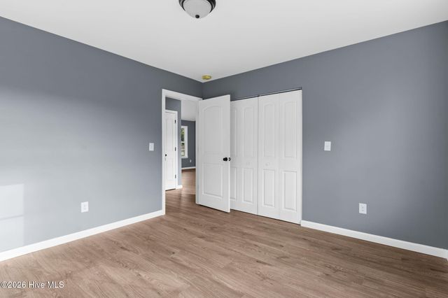216 Hc Powers Road, Wallace, NC 28466