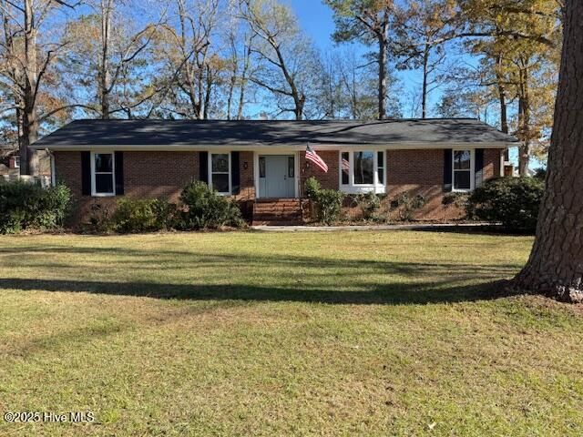120 Barden Drive, Havelock, NC 28532