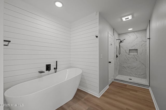 120 Barden Drive, Havelock, NC 28532