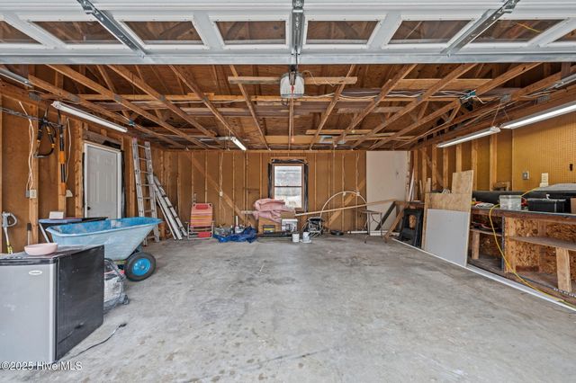 120 Barden Drive, Havelock, NC 28532