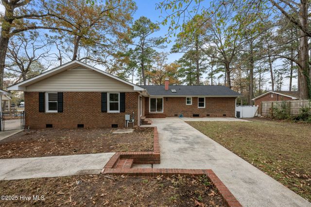 120 Barden Drive, Havelock, NC 28532