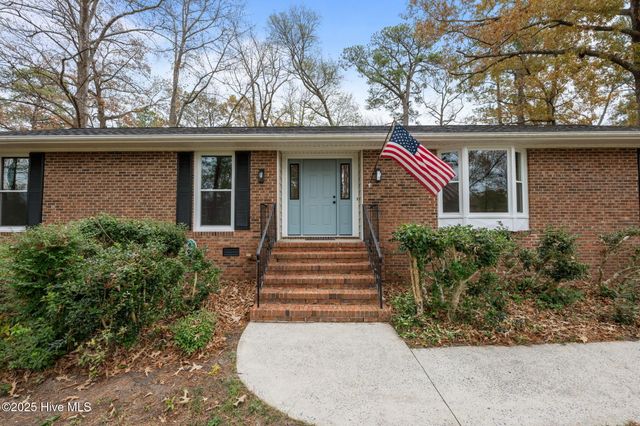 120 Barden Drive, Havelock, NC 28532