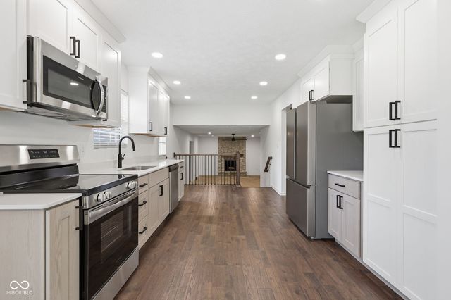 5060 Staughton Drive, Indianapolis, IN 46226