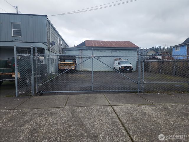 48 SW Chehalis, Chehalis, WA 98532