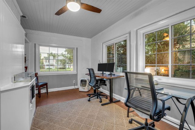 4304 Roseneath Drive, Houston, TX 77021