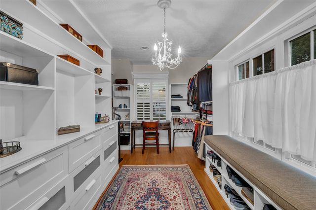 4304 Roseneath Drive, Houston, TX 77021