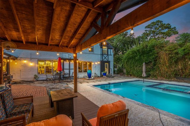 4304 Roseneath Drive, Houston, TX 77021