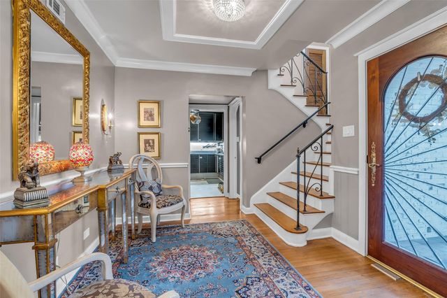 4304 Roseneath Drive, Houston, TX 77021