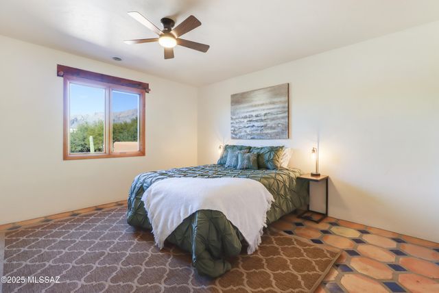 4422 E Cerrada Del Charro, Tucson, AZ 85718