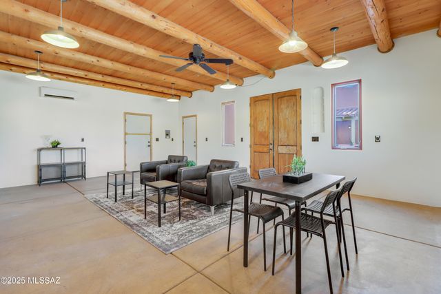 4422 E Cerrada Del Charro, Tucson, AZ 85718