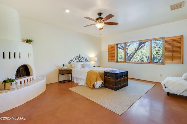 4422 E Cerrada Del Charro, Tucson, AZ 85718