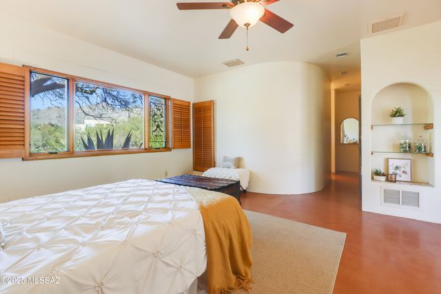 4422 E Cerrada Del Charro, Tucson, AZ 85718