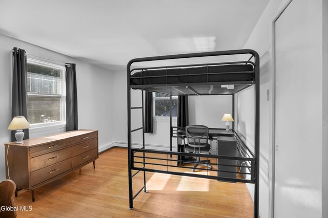 15 Cedarwood Drive, Queensbury, NY 12804