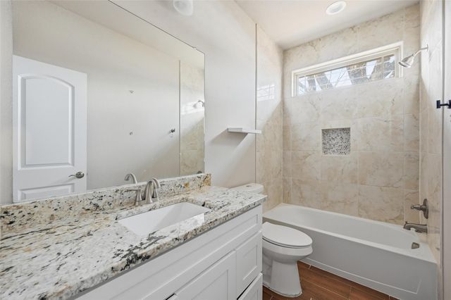 1513 Galveston Street, Grand Prairie, TX 75051