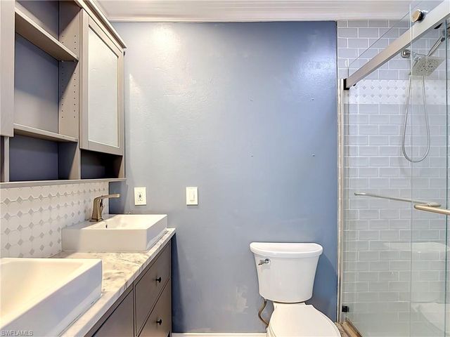 3254 Nancy CT, Lehigh Acres, FL 33971