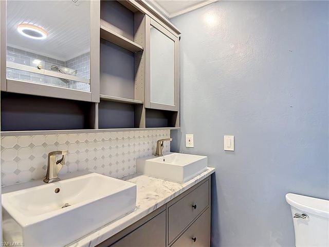 3254 Nancy CT, Lehigh Acres, FL 33971