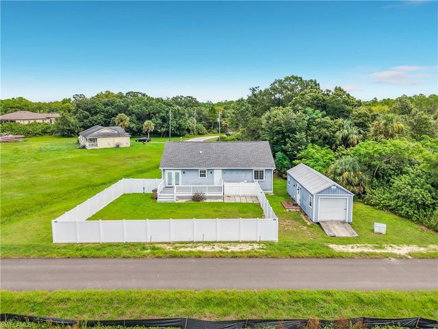 3254 Nancy CT, Lehigh Acres, FL 33971