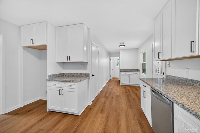 4998 Prieto Dr, Pensacola, FL 32506