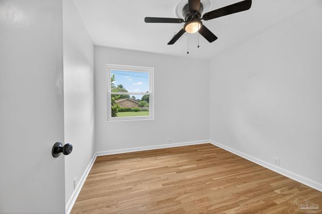 4998 Prieto Dr, Pensacola, FL 32506