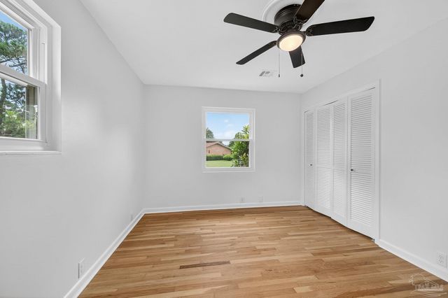 4998 Prieto Dr, Pensacola, FL 32506