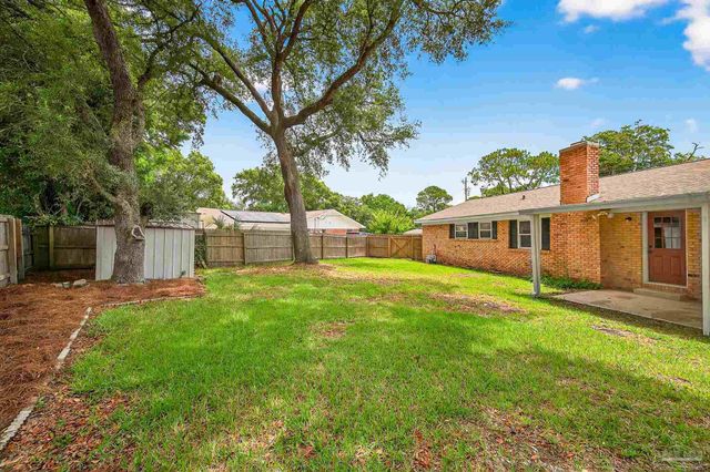 4998 Prieto Dr, Pensacola, FL 32506