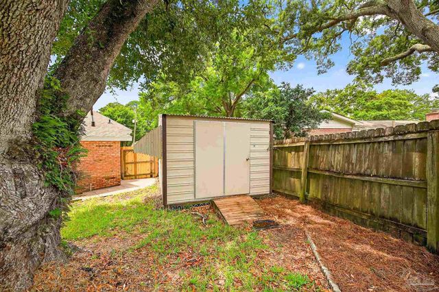 4998 Prieto Dr, Pensacola, FL 32506