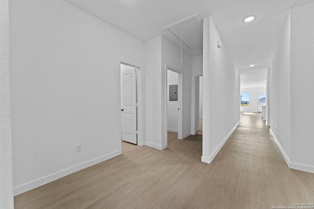 740 Horsetail Ln, New Braunfels, TX 78130