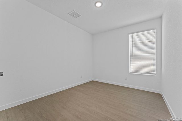 740 Horsetail Ln, New Braunfels, TX 78130