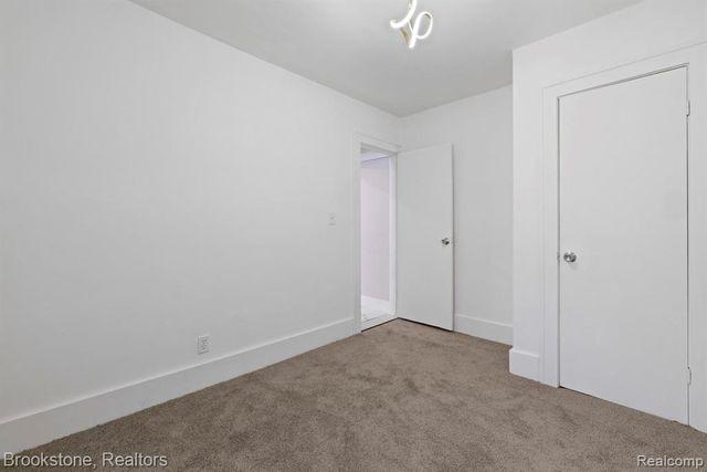 4760 Curtis Street, Dearborn, MI 48126