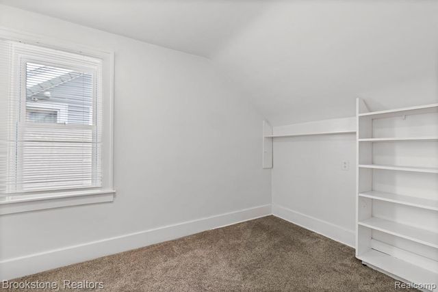 4760 Curtis Street, Dearborn, MI 48126