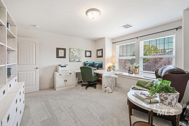 5893 N Senita Hills Ave, Meridian, ID 83646