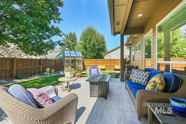 5893 N Senita Hills Ave, Meridian, ID 83646