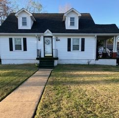 411 5th Ave, Columbia, TN 38401