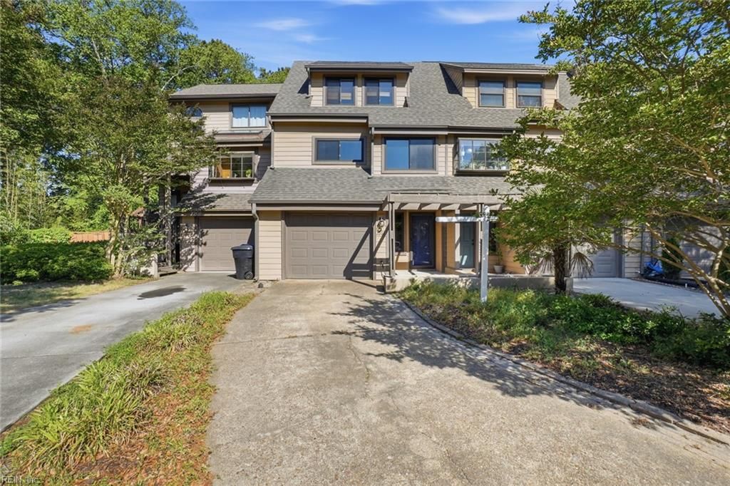 2203 Hermit Thrush LN, Virginia Beach, VA 23455